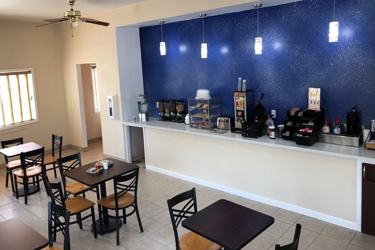 Hotel Yosemite Parkway Merced Esterno foto