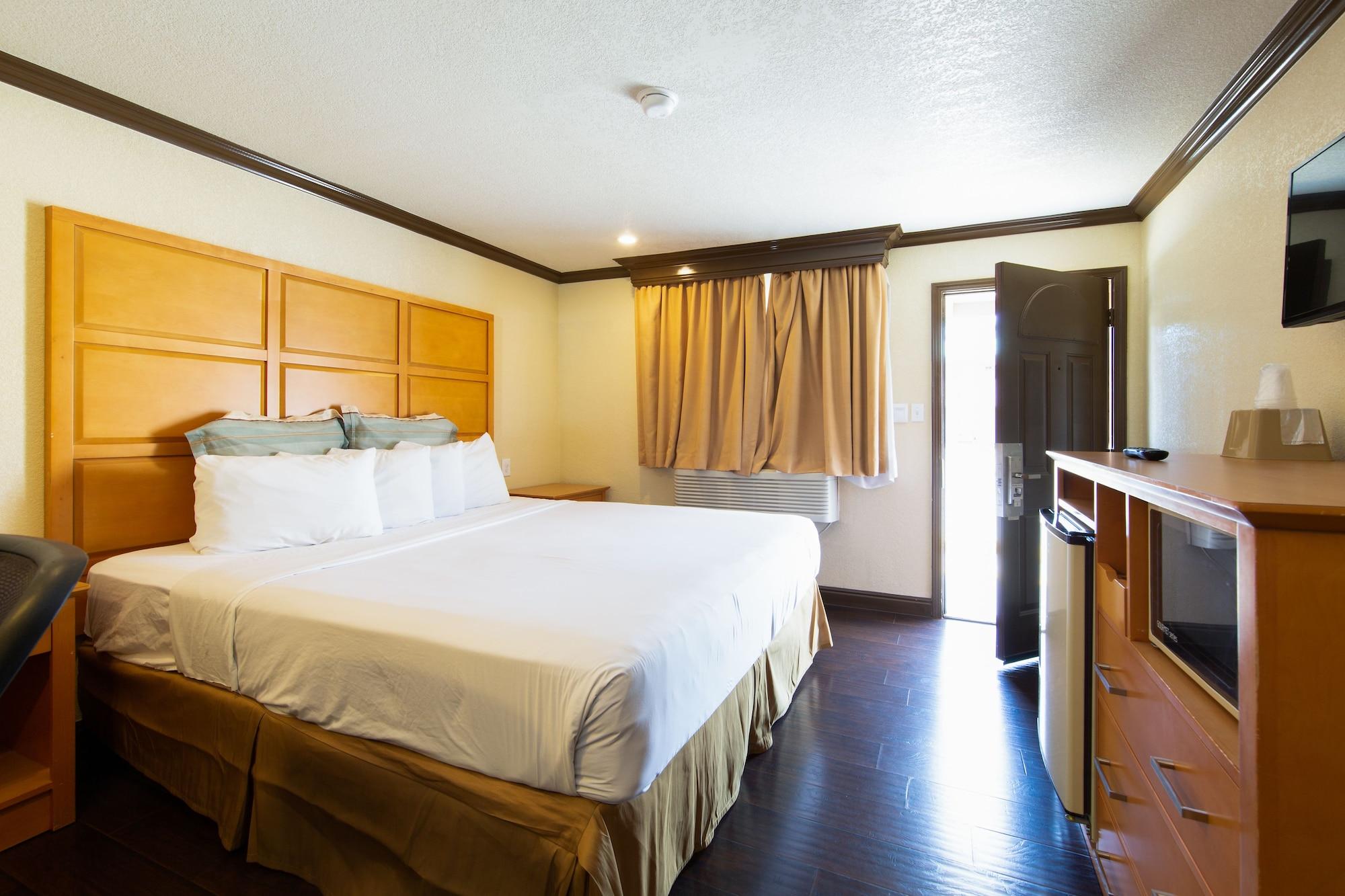 Hotel Yosemite Parkway Merced Esterno foto